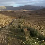 Railway View - Connemara Отель типа 